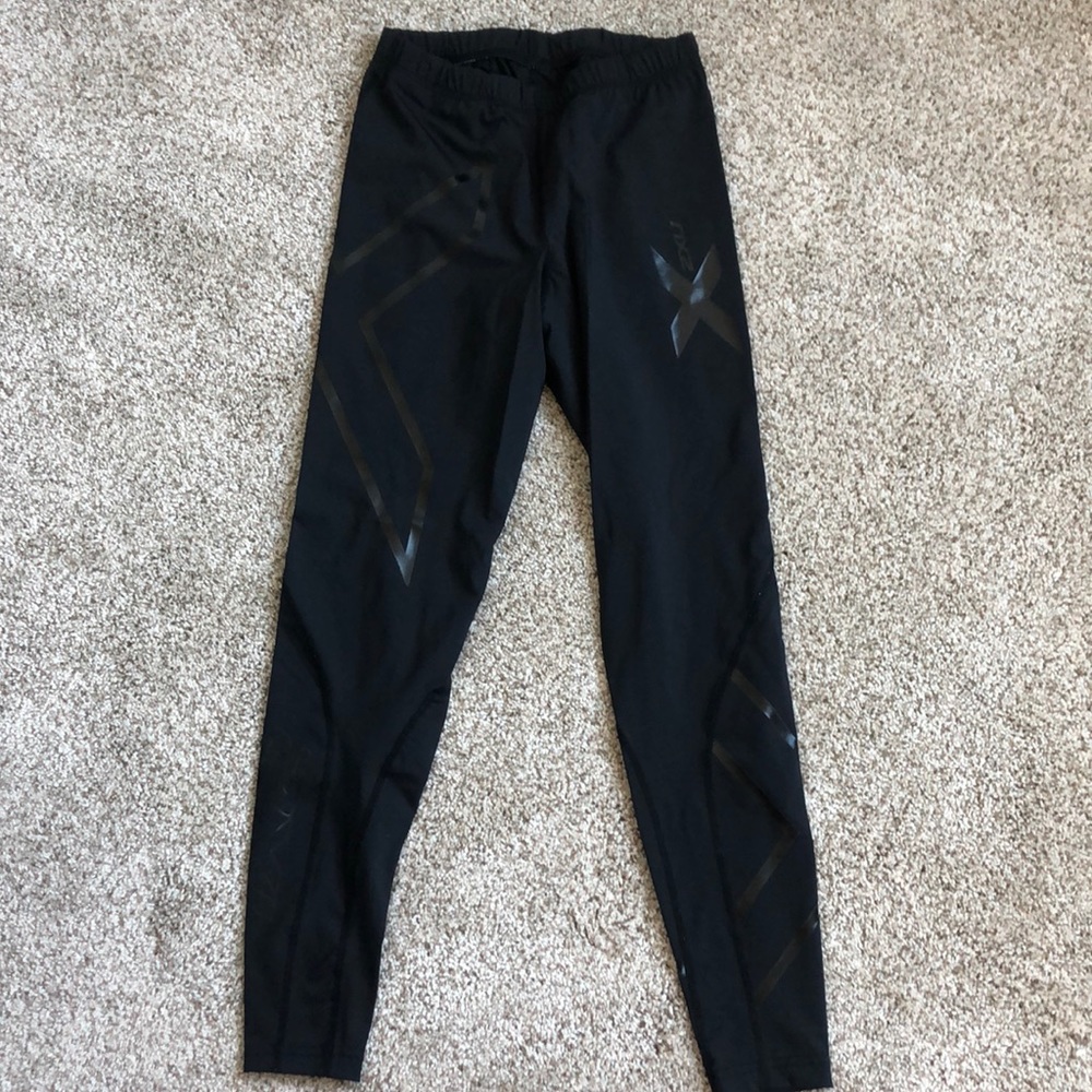 2XU compression leggings